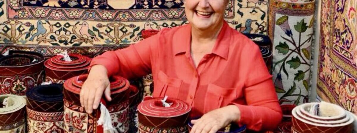 ペルシャ絨毯愛好家の楽しみ