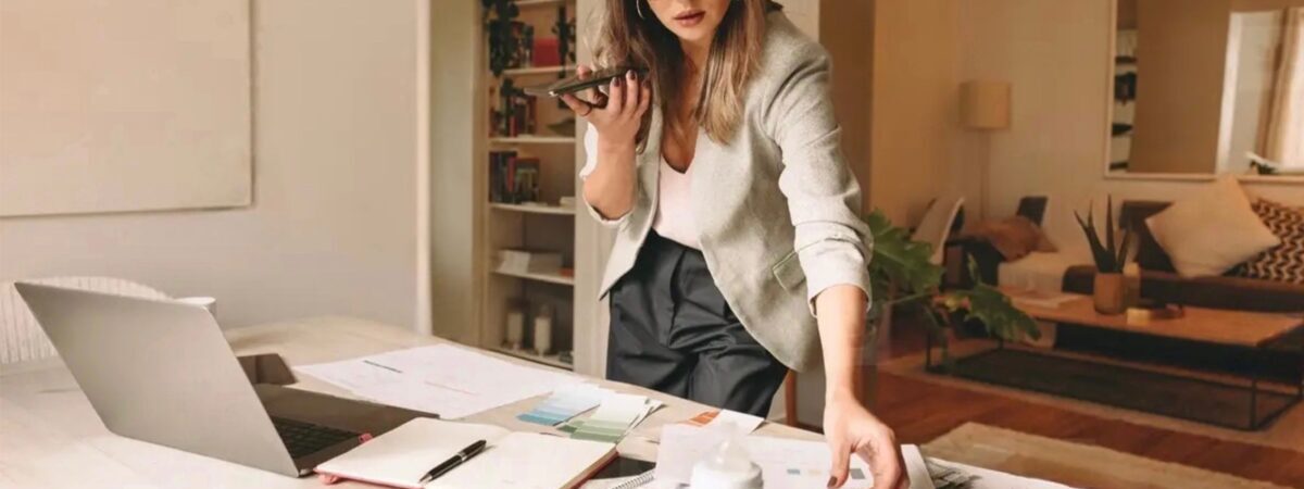 若手デザイナーの間でペルシャ絨毯がトレンドに