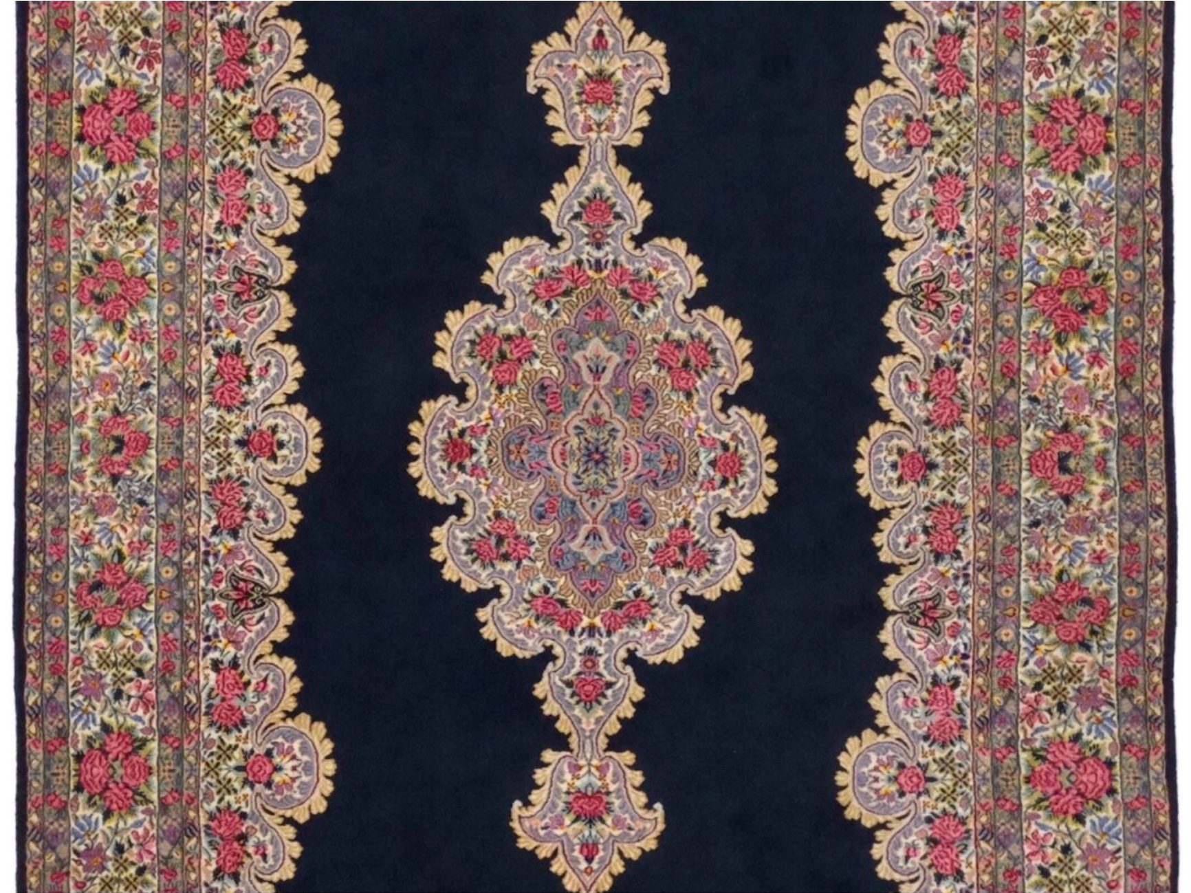 ペルシャ絨毯【ウール】リビングサイズ中　ケルマン産　152×240(cm)　¥990,000(税込)