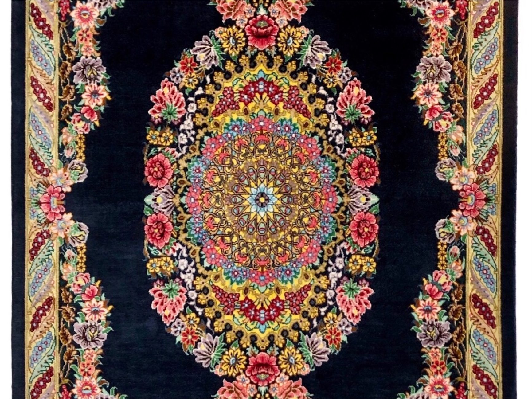 ペルシャ絨毯【シルク】玄関マット小　クム産　59×96(cm)　¥495,000(税込)