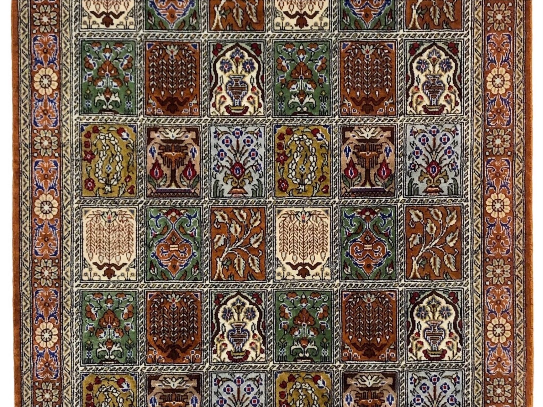 ペルシャ絨毯【シルク】玄関マット小　マラゲ産(クム柄)　58×88(cm)　¥330,000(税込)