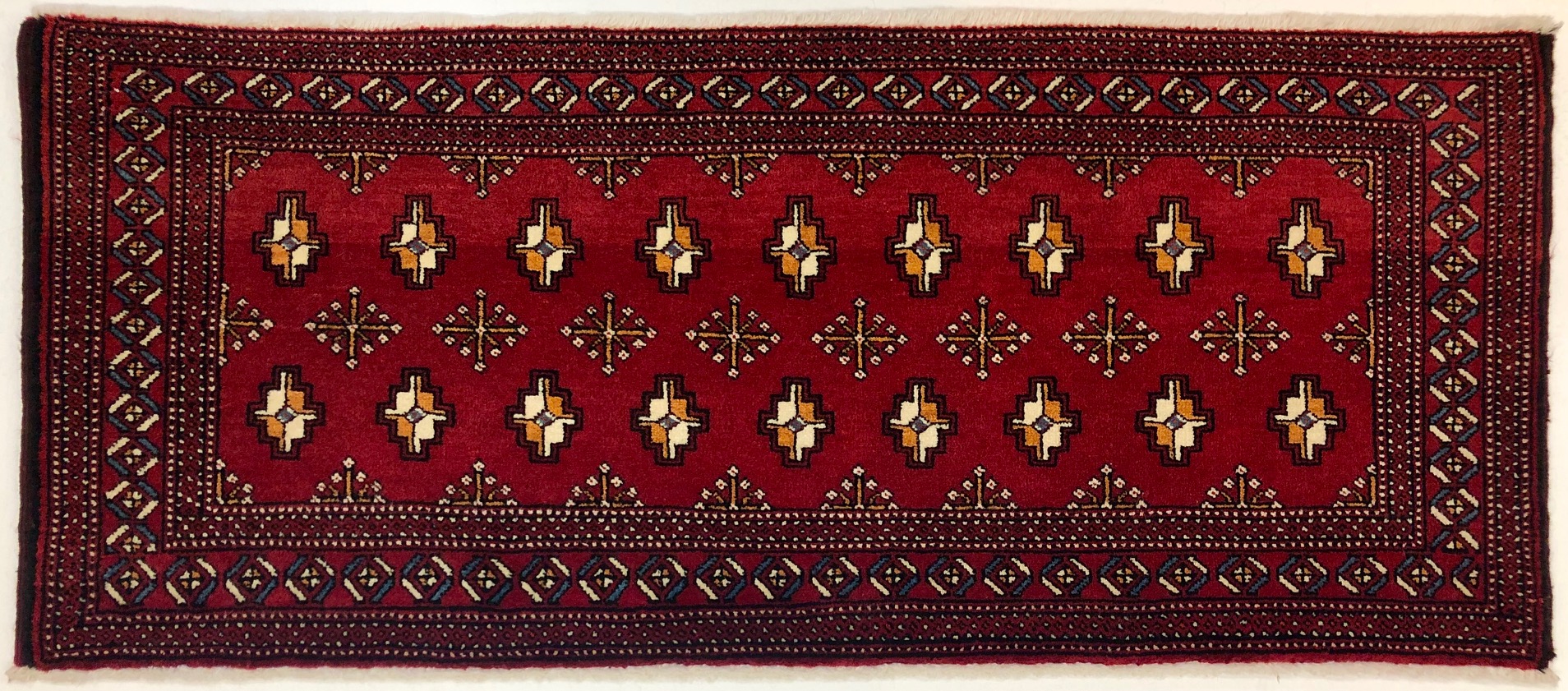 ペルシャ絨毯　トルクメン産　ヴィンテージラグ　トライバルラグ