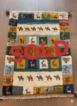 ペルシャ絨毯 【ギャッベ】66x83(cm)   (SOLD)